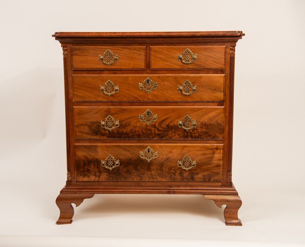 Marion Smith mahogany chest, 2024 Cartouche recipient
